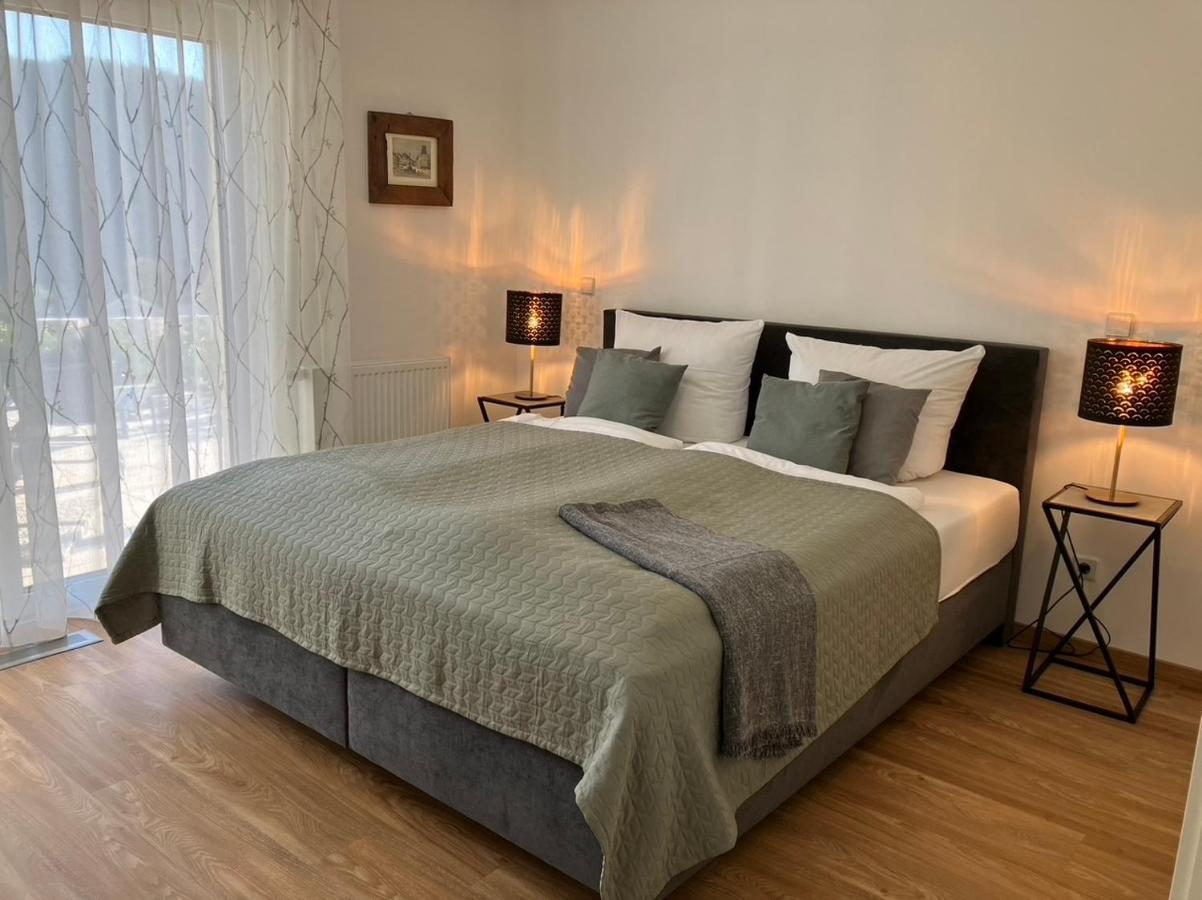 Neu - Premium-Ferienhaus Mosel-Sonne Traben-Trarbach Eksteriør billede
