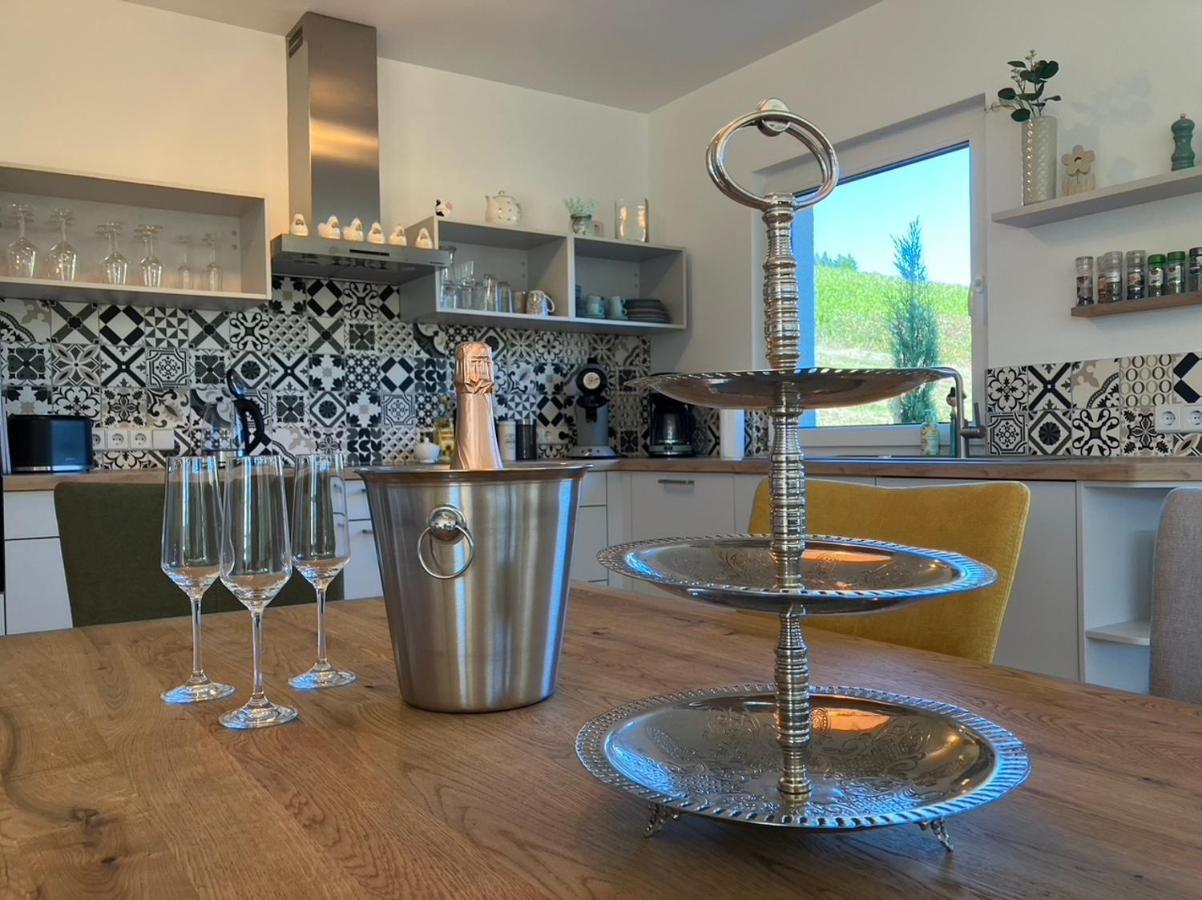 Neu - Premium-Ferienhaus Mosel-Sonne Traben-Trarbach Eksteriør billede